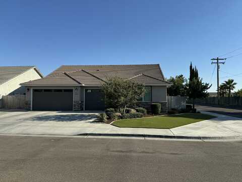 2005 Mount Stewart Avenue, Tulare, CA 93274
