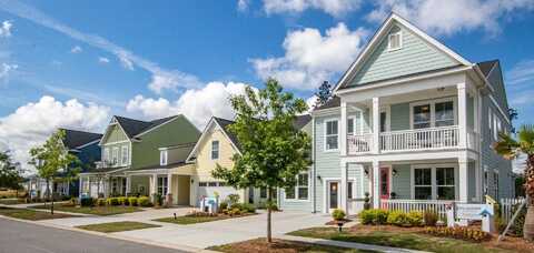 1204 Homecoming Blvd, Ravenel, SC 29470