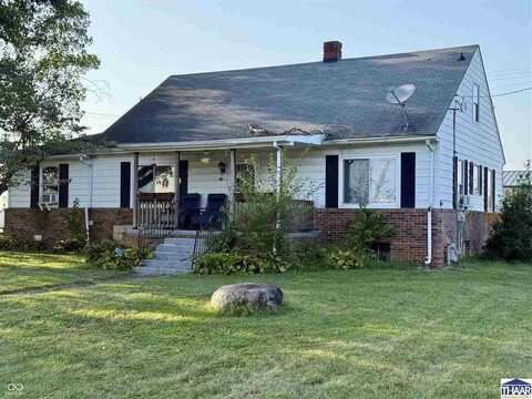 413 W Main Street, Bainbridge, IN 46105
