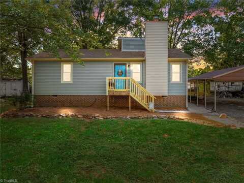 304 W Washington Extension, Mayodan, NC 27027