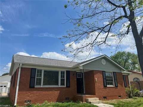3017 Locksley Lane, Greensboro, NC 27406