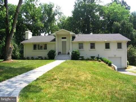 7913 CHARLESTON COURT, BETHESDA, MD 20817