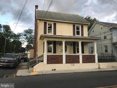 100 DOCK STREET, MIDDLETOWN, PA 17057