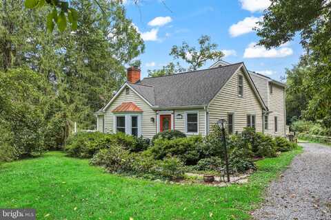 423 W COLONIAL HIGHWAY, HAMILTON, VA 20158