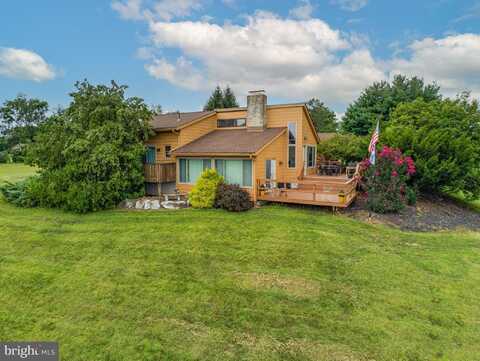 242 DICKINSON DRIVE, READING, PA 19605