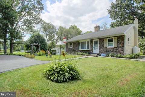 2313 LINDSAY LOT ROAD, SHIPPENSBURG, PA 17257