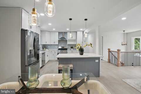 4403 ECHO COURT, WOODBRIDGE, VA 22193