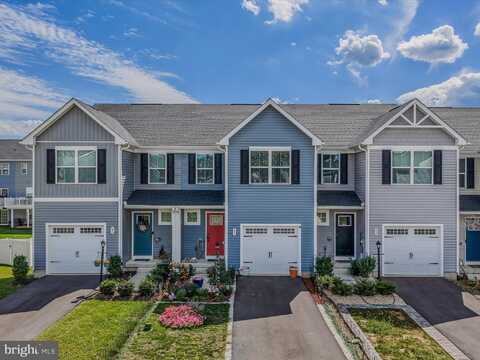 49 OTERO LANE, HEDGESVILLE, WV 25427