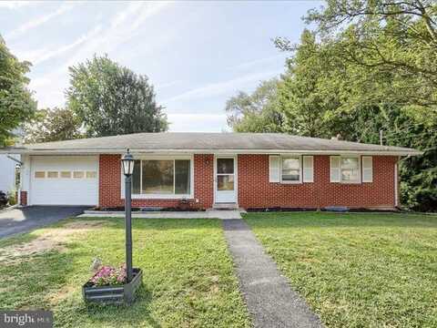 205 GLENN ROAD, CAMP HILL, PA 17011