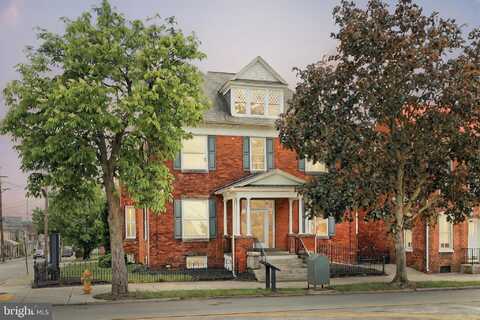 335 BROADWAY, HANOVER, PA 17331