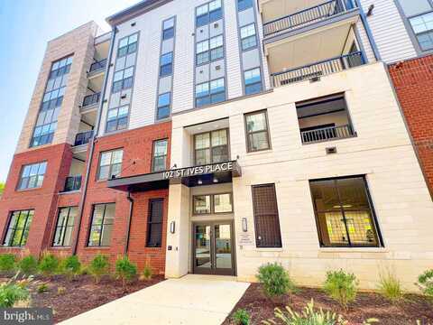 102 SAINT IVES, National, MD 20745