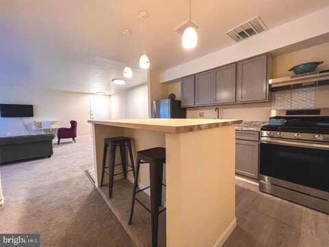 5217 NEWTON STREET, BLADENSBURG, MD 20710