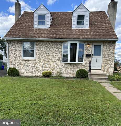3525 DIXON AVENUE, BRISTOL, PA 19007