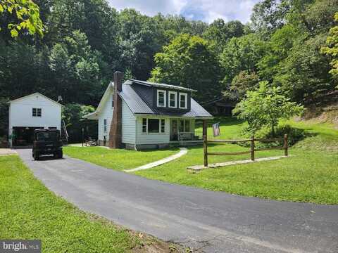 6836 STATE ROAD 55, MOOREFIELD, WV 26836