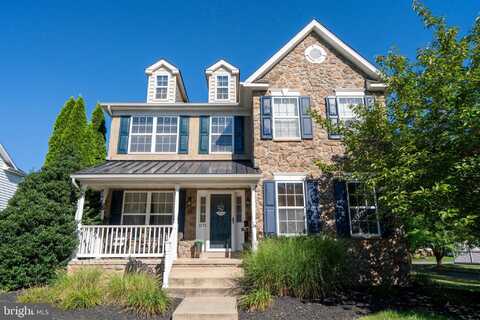 1171 MORGAN HILL DRIVE, PENNSBURG, PA 18073