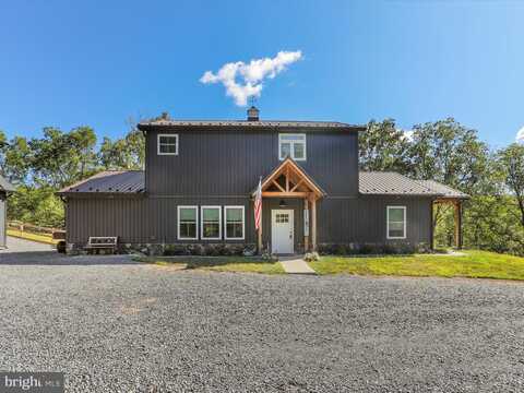 9 WHISKEY MOUNTAIN TRAIL, BERKELEY SPRINGS, WV 25411