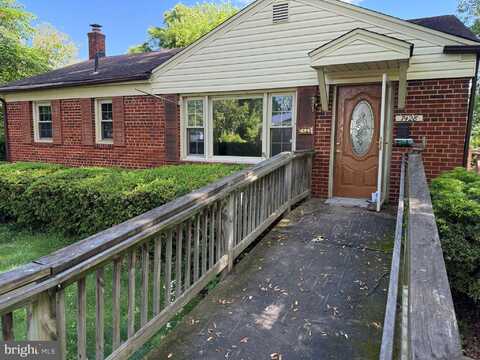 7428 NIGH ROAD, FALLS CHURCH, VA 22043