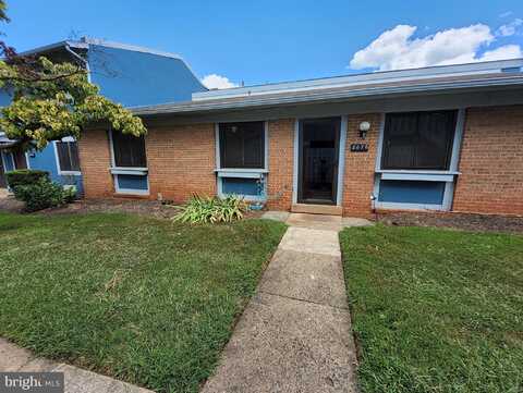 8676 INYO PLACE, MANASSAS PARK, VA 20111