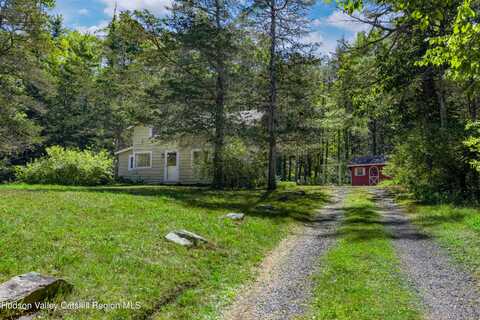 233 Wittenberg Road, Bearsville, NY 12409