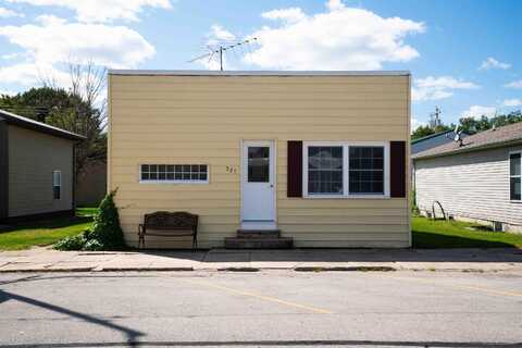 527 Main Street, Dike, IA 50624