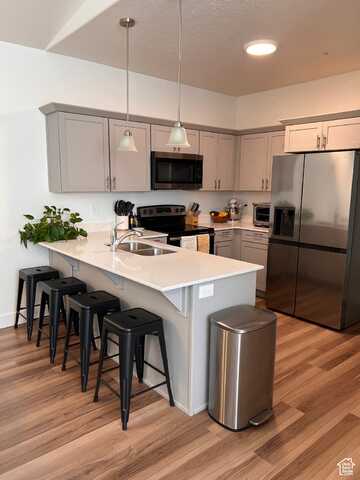 1787 N FESTIVE W, Saratoga Springs, UT 84045