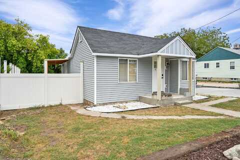 876 S 1000 E, Clearfield, UT 84015