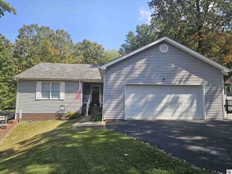 265 Green Oaks Ln, Benton, KY 42025