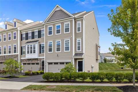 230 Eagle Dr, Cranberry Twp, PA 16066