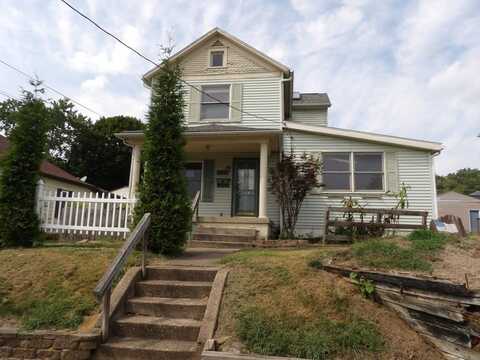 328 Hazel Ave, Ellwood City, PA 16117