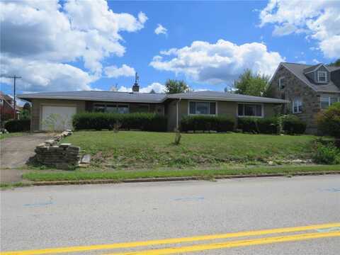 600 Lewis St, Jeannette, PA 15644