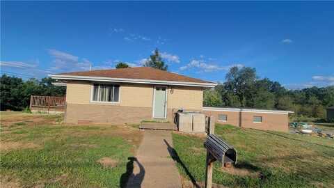 199 Edgewood Ave, Aliquippa, PA 15001