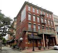 92 W Main, Uniontown, PA 15401