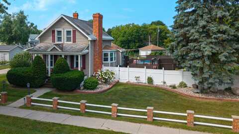 635 W Washington Avenue, Alpena, MI 49707