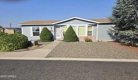 1830 Magnolia Ct, Yakima, WA 98908