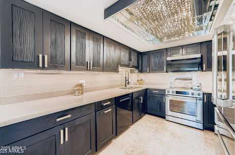 7820 E CAMELBACK Road, Scottsdale, AZ 85251