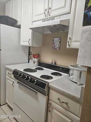8055 E 8055 E Thomas Rd --, Scottsdale, AZ 85251