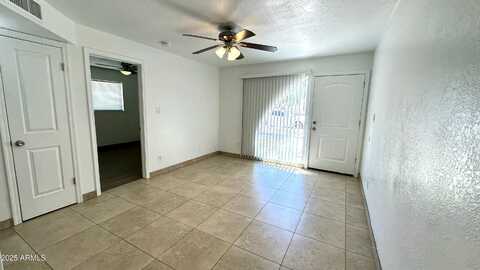 1320 E VISTA Avenue, Phoenix, AZ 85020