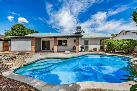 905 W LOBO Avenue, Mesa, AZ 85210