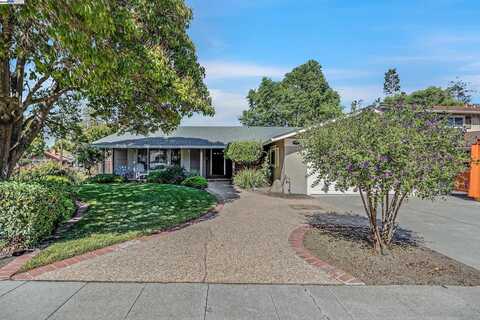 11530 Circle Way, Dublin, CA 94568