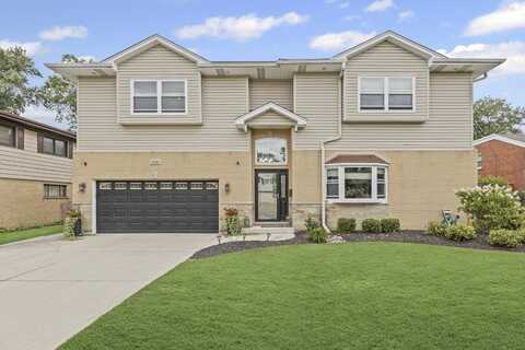 130 S. Elm Tree Lane, Elmhurst, IL 60126