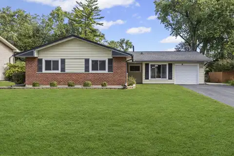 21W256 Briarcliff Road, Lombard, IL 60148