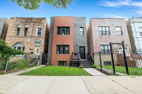 3529 W. Le Moyne Street, Chicago, IL 60651
