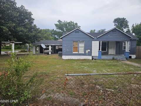 520 Maine Avenue, Panama City, FL 32401
