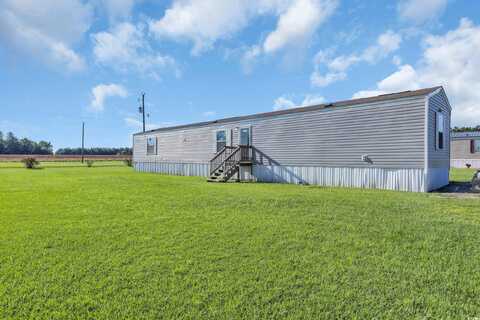 2106 Armview Rd., Loris, SC 29569