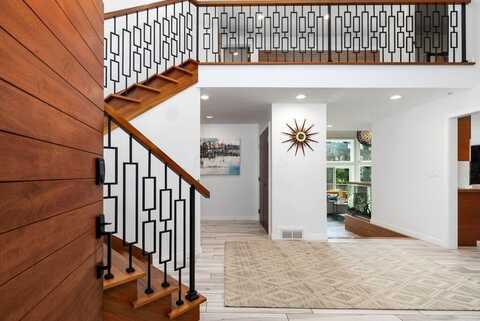 3050 Carriage Lane, Columbus, OH 43221