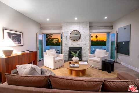 166 S Hayworth Ave, Los Angeles, CA 90048