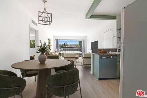 14560 Clark St, Sherman Oaks, CA 91411