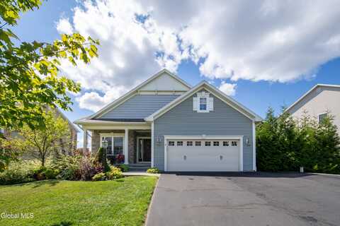 8 Sutton Drive, Colonie, NY 12047
