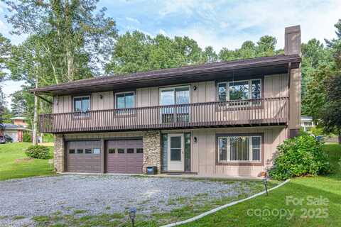 1425 Hebron Road, Hendersonville, NC 28739