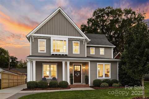 608 Melbourne Court, Charlotte, NC 28209